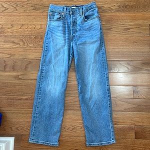 Levi’s Ribcage Jeans